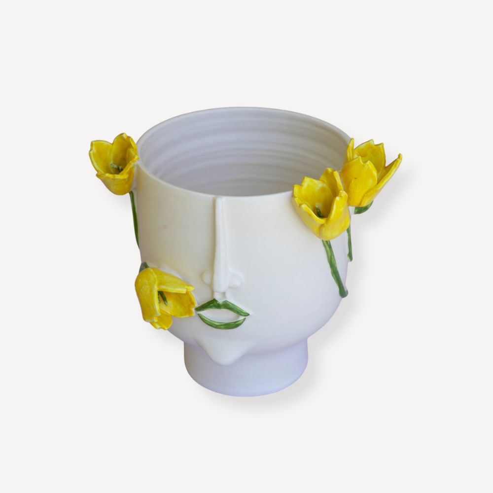 La conturbante in giallo