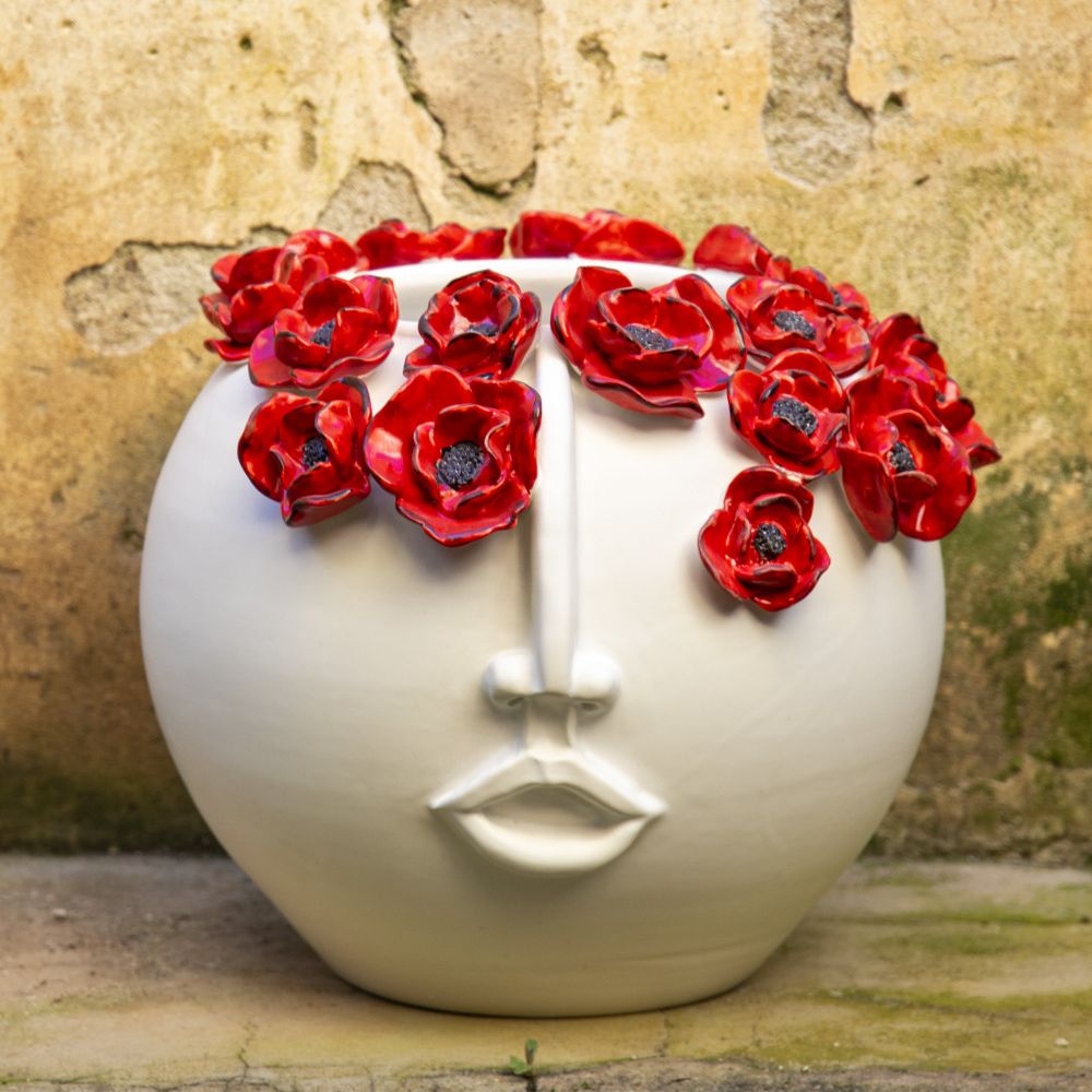La dama dei papaveri